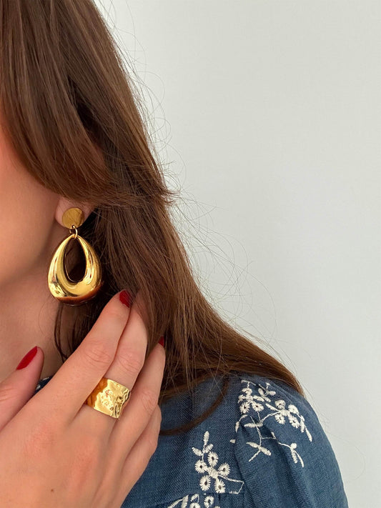 Amara ring