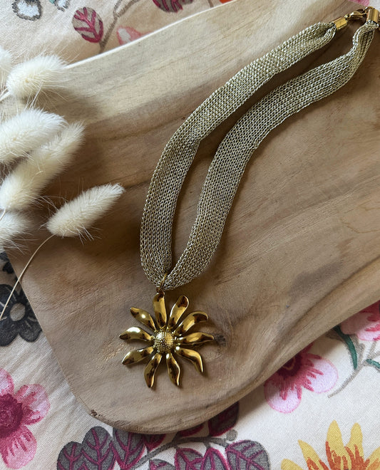 Collier Amalina