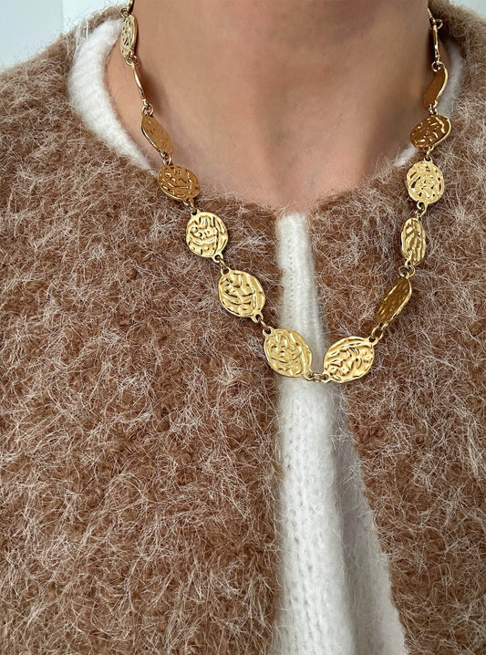 Collier Kaelis