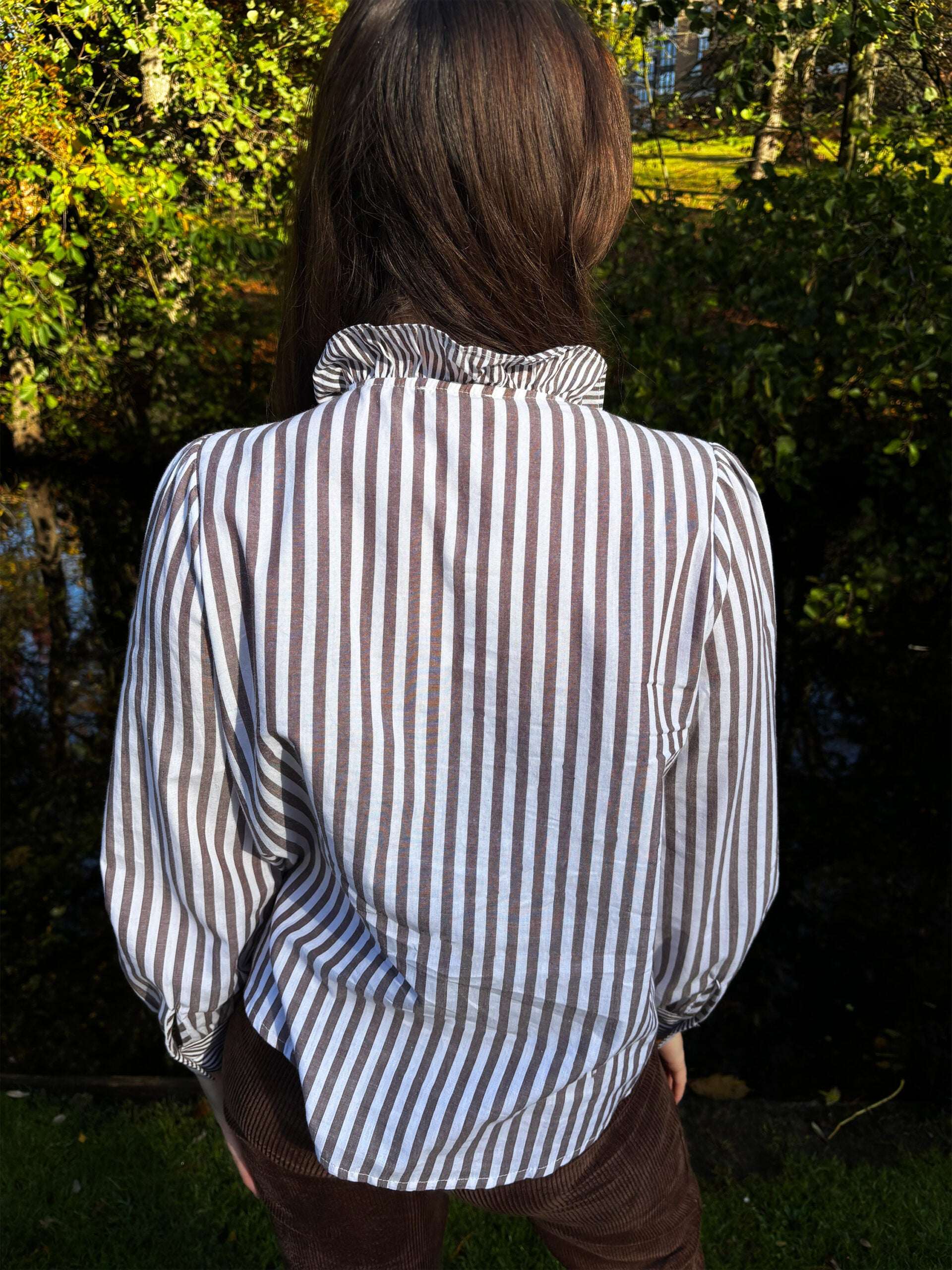 BLOUSE MANCHES LONGUES PLISSÉE - IVOIRE BLOUSE MANCHES LONGUES PLISSÉE - IVOIRE