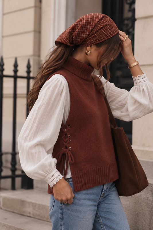 Pull Ysolde Sable