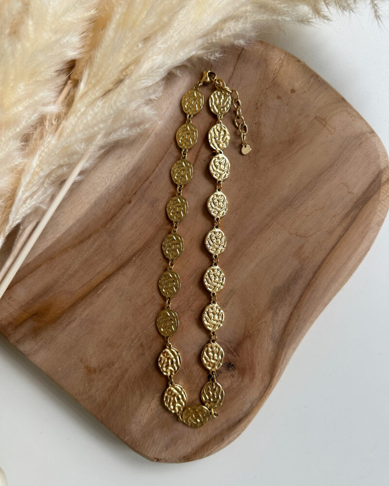 Collier Kaelis