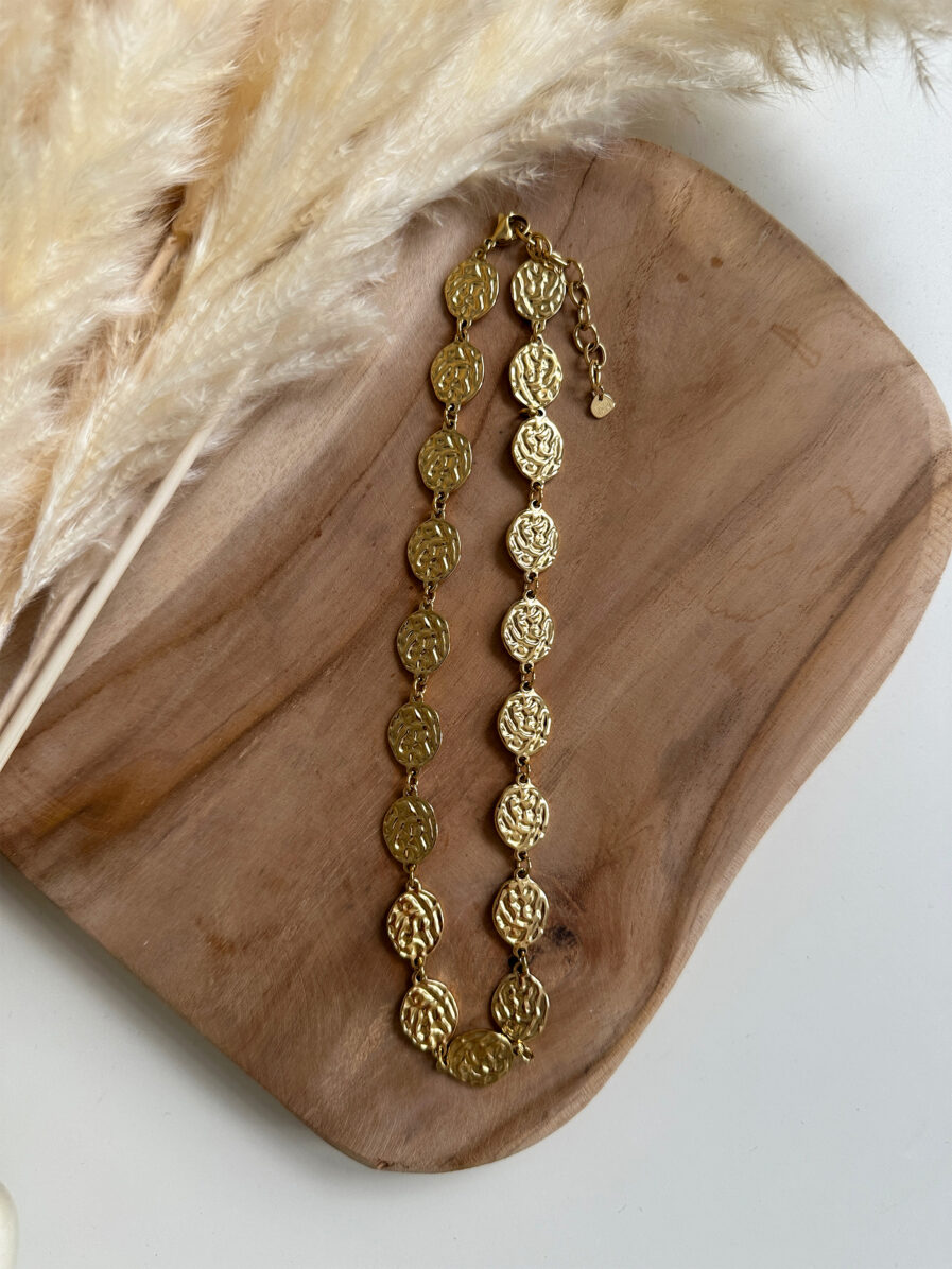 Collier Kaelis