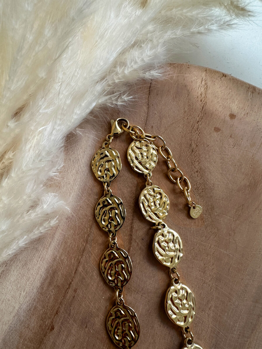 Collier Kaelis