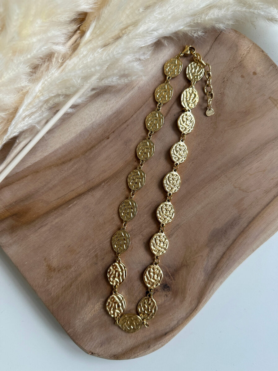 Collier Kaelis