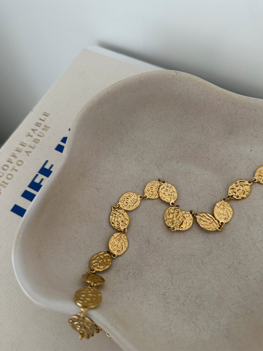 Collier Kaelis