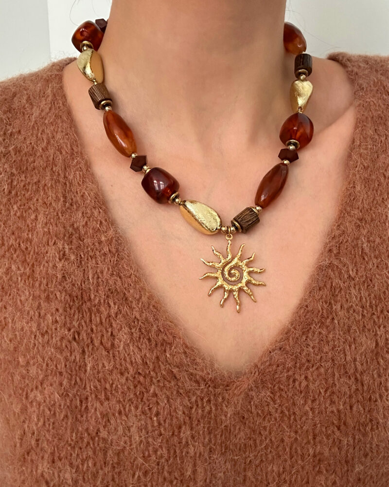 COLLIER ORENDA