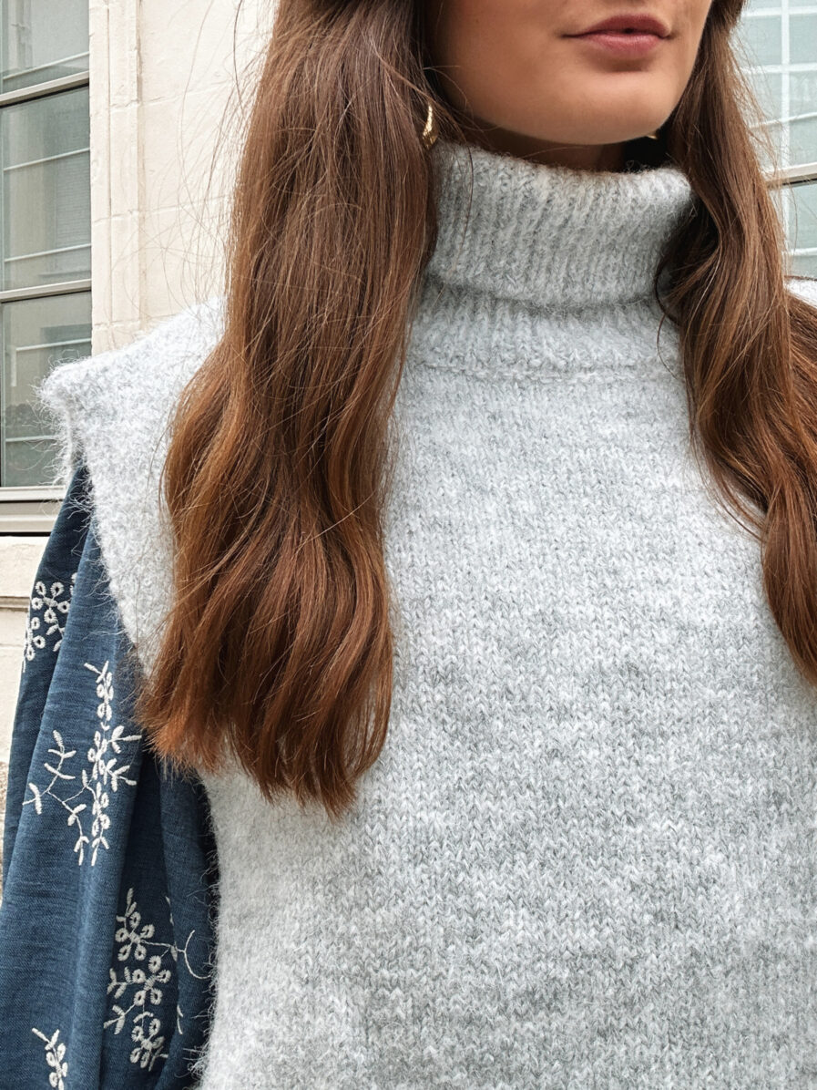 PULL AMAYA GRIS