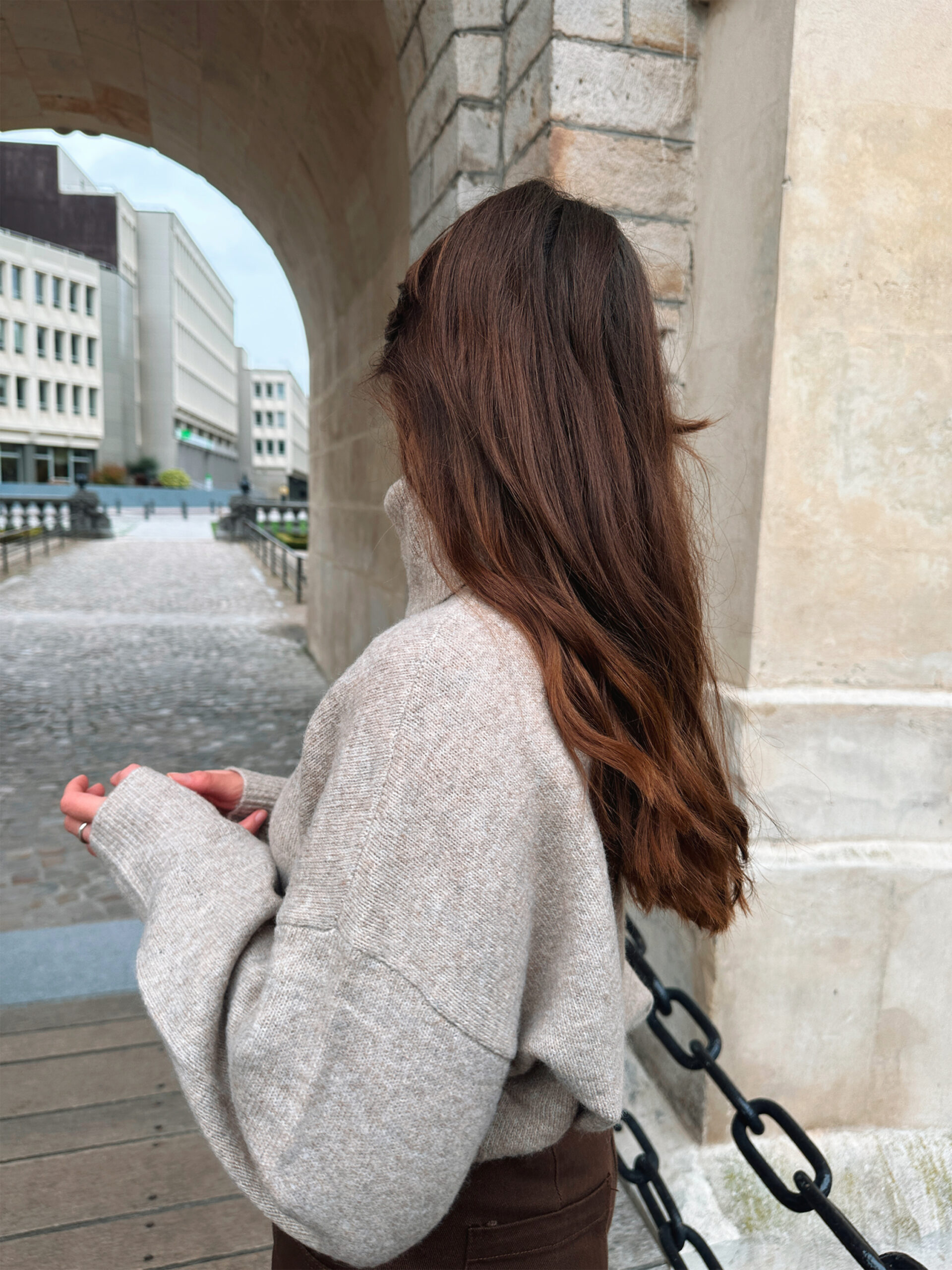 pull-clara-taupe-lespiplettes8