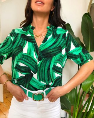 PIA nous interpelle avec son joli imprimé végétal vert, la grande couleur tendance de la saison !
Aussi agréable que stylée, elle a tout bon 💚

www.lespiplettesstore.fr

#lespiplettes #shopping #mode #lille #vieuxlille #arras #paris #lemarais #valenciennes #amiens #letouquet #strasbourg #toulouse #eshop #colors #printempsete #nouvellecollection #fashionstyle #fashionaddict #springmood
