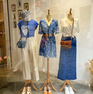 BLUE DAY 💙 On illumine votre semaine avec notre vitrine bleue pleine de pep’s ! Vous aimez ?

www.lespiplettesstore.fr

#lespiplettes #shopping #mode #lille #vieuxlille #arras #paris #lemarais #valenciennes #amiens #letouquet #strasbourg #toulouse #eshop #colors #printempsete #nouvellecollection #fashionstyle #fashionaddict #springmood